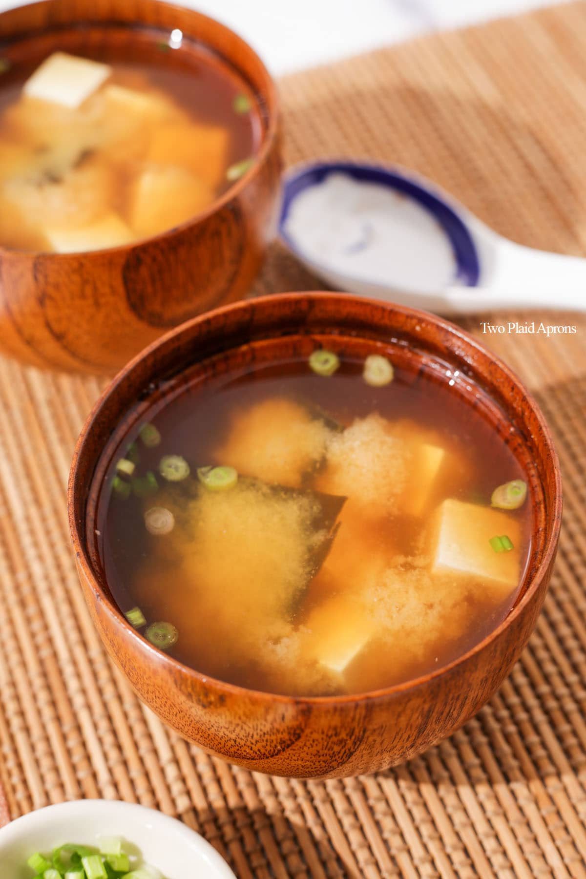 Easy Gluten-Free Miso Soup with Tofu and Wakame
