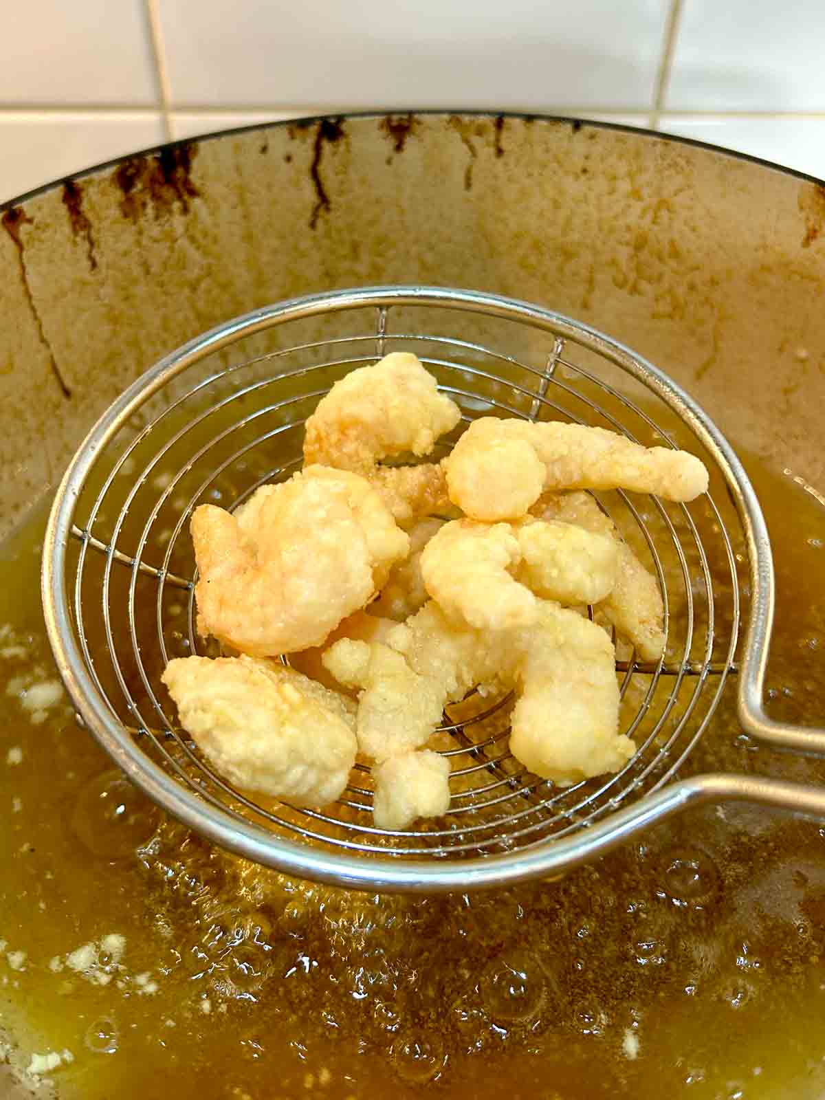 Chinese Coconut Shrimp: Crispy Buffet-Style Shrimp With Creamy Coconut Sauce